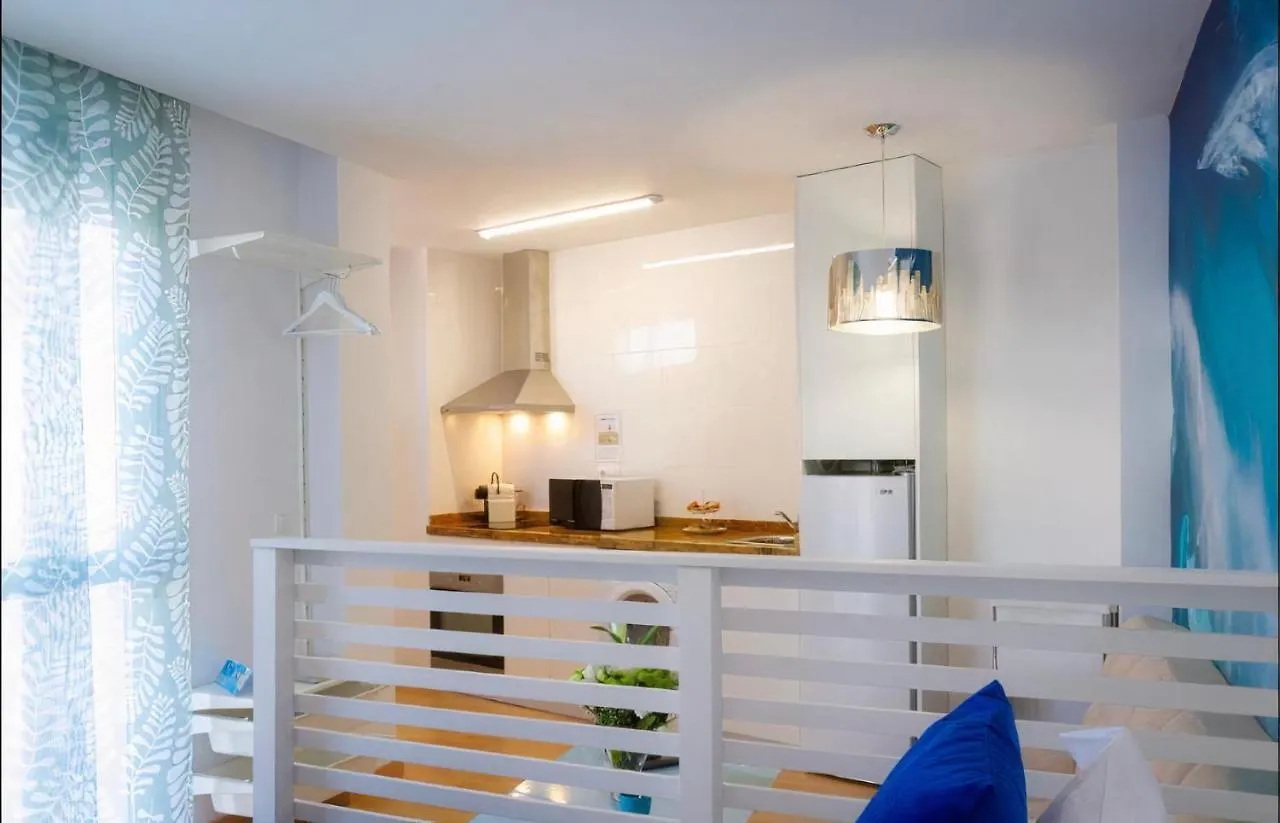 Estudio Junto A Plaza Merced Malaga